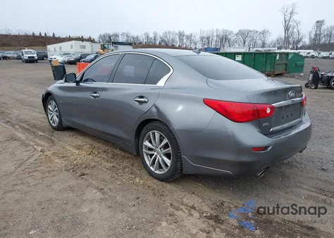 2015 Infiniti Q50 Premium z USA, uszkodzony, nr VIN JN1BV7ARXFM410163